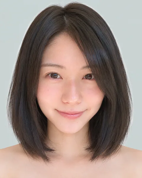 A-line diamond short bob, black hair #35