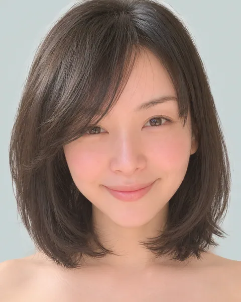A-line diamond short bob, black hair #38